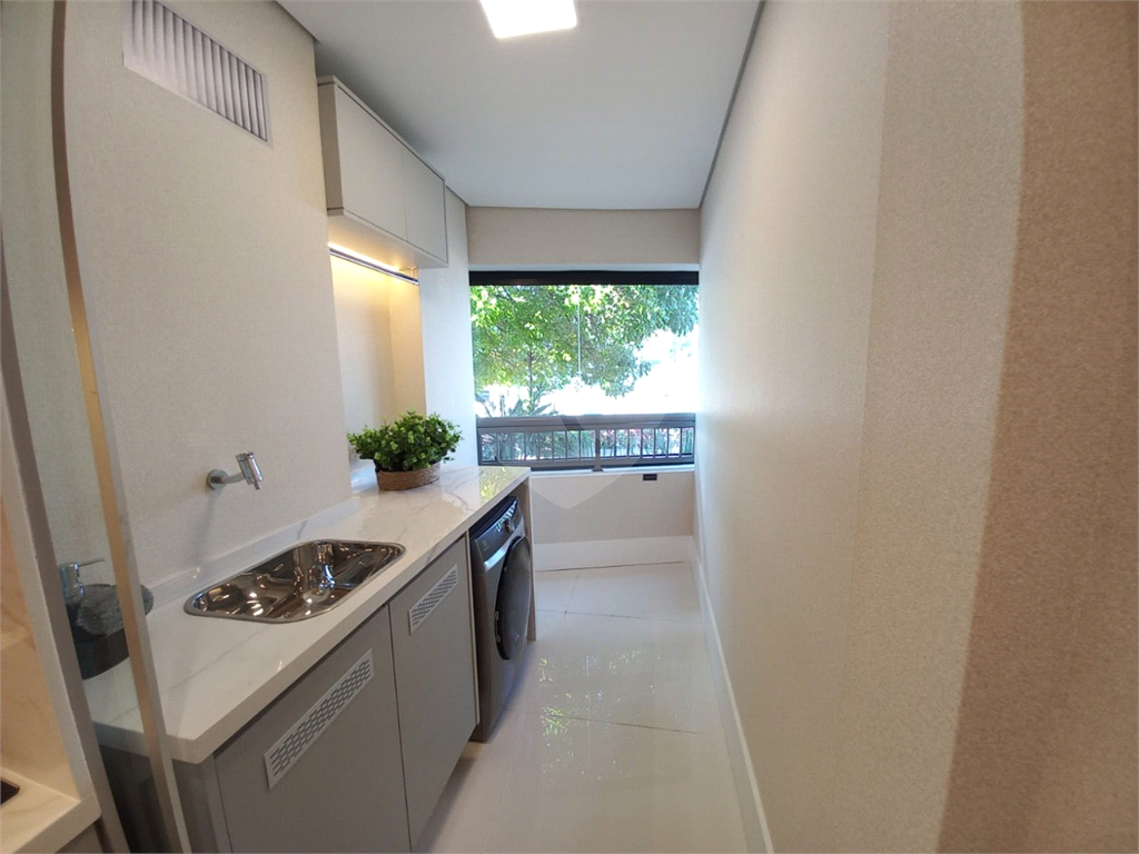 Arkadio SP: Residencial de Alto Padrão com Arquitetura de Carlos Ott