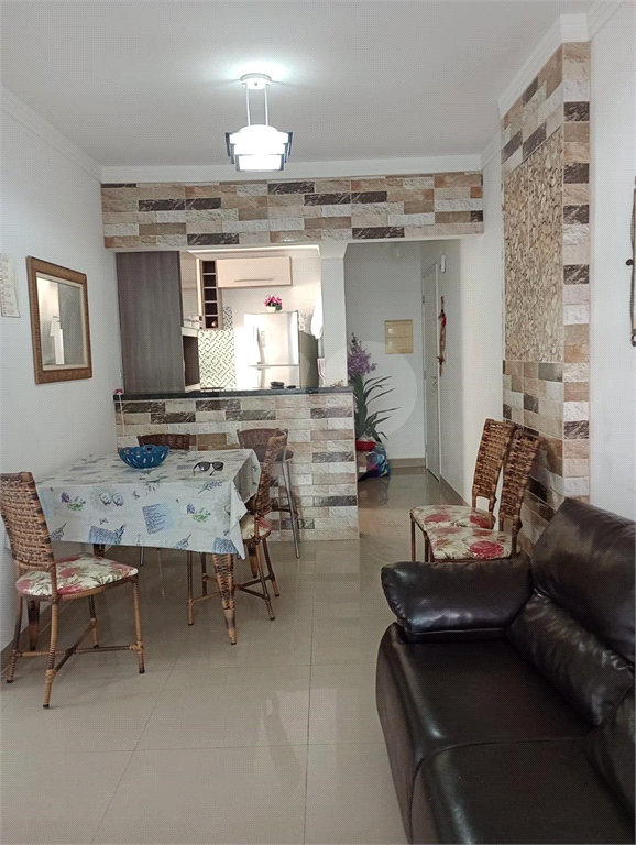 Venda ou Permuta: Apartamento Centro de Mongaguá, 2 Dormitórios, 2 Vagas, Vista para a Praia!