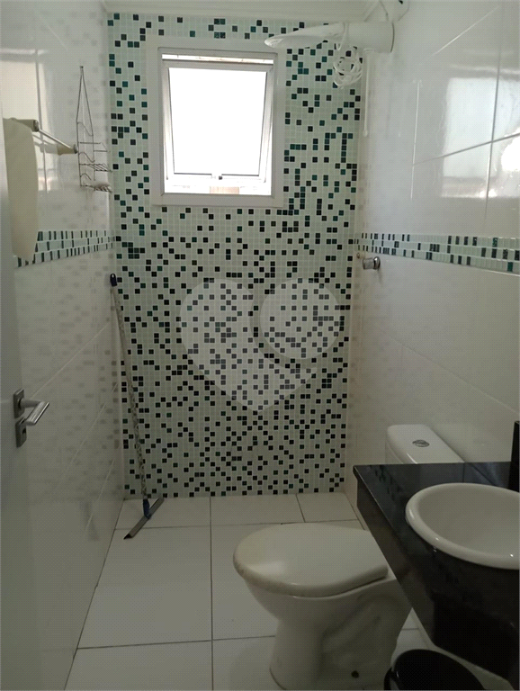Venda ou Permuta: Apartamento Centro de Mongaguá, 2 Dormitórios, 2 Vagas, Vista para a Praia!