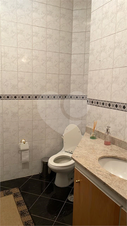 Casa de Condomínio à venda e aluguel com 3 quartos, 277m² - Foto 13