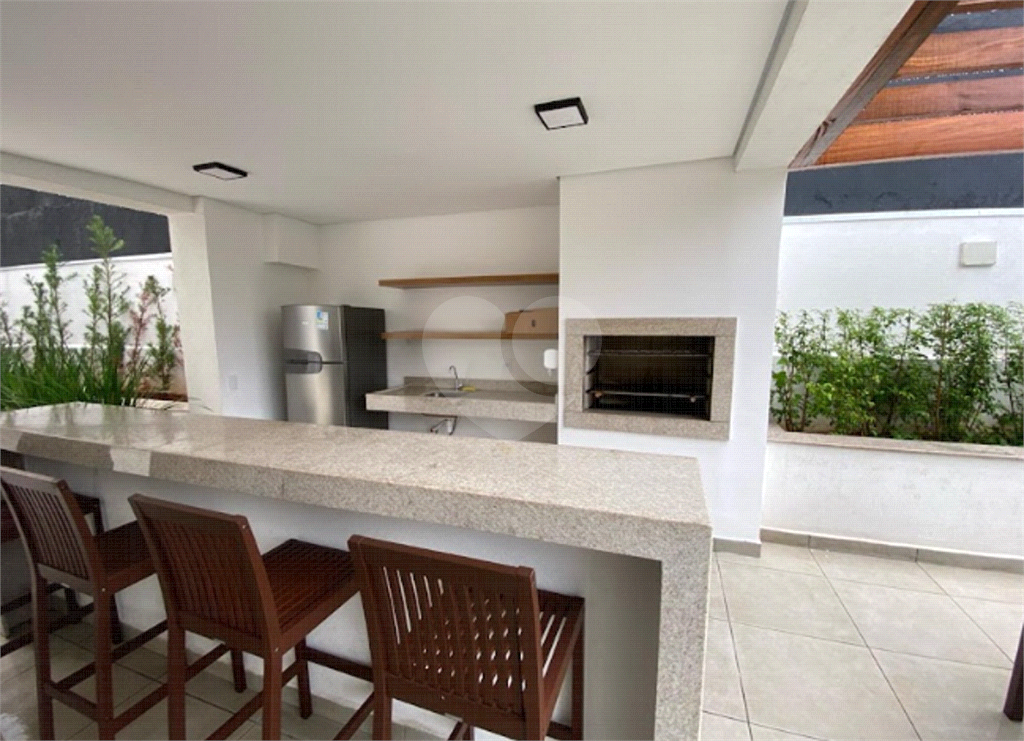 APARTAMENTO em GOPOÚVA