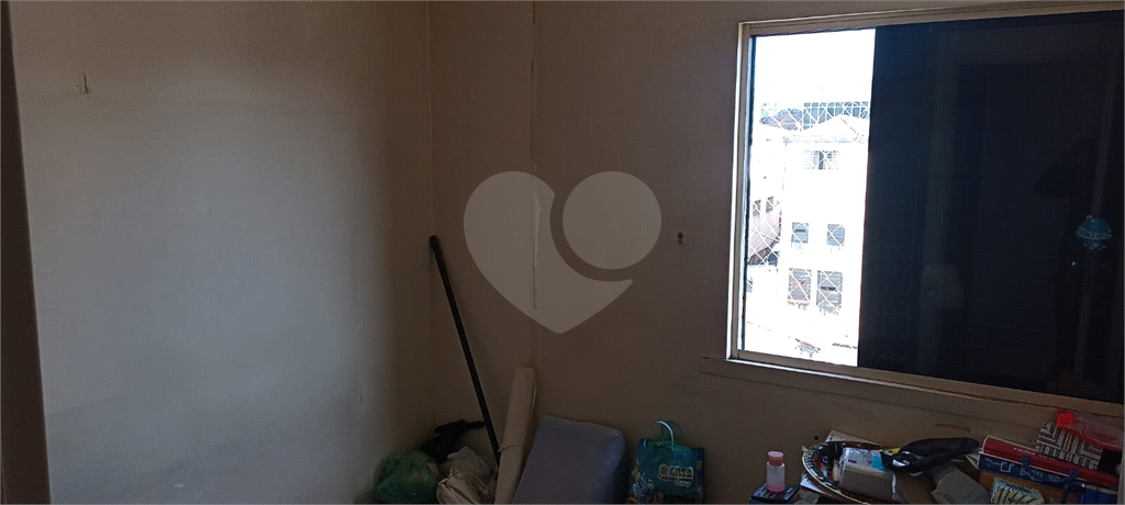 Apartamento no Lauzane a venda com 02 dormitórios 01 vaga de garagem vago.