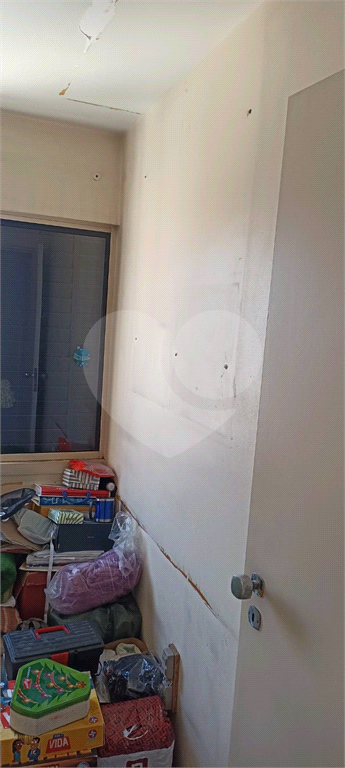 Apartamento no Lauzane a venda com 02 dormitórios 01 vaga de garagem vago.