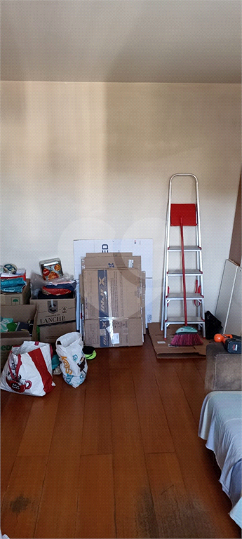Apartamento no Lauzane a venda com 02 dormitórios 01 vaga de garagem vago.