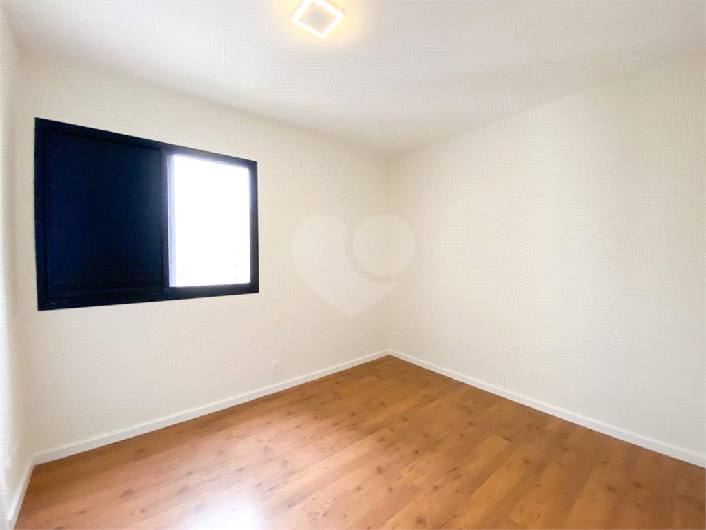 APARTAMENTO em SANTANA