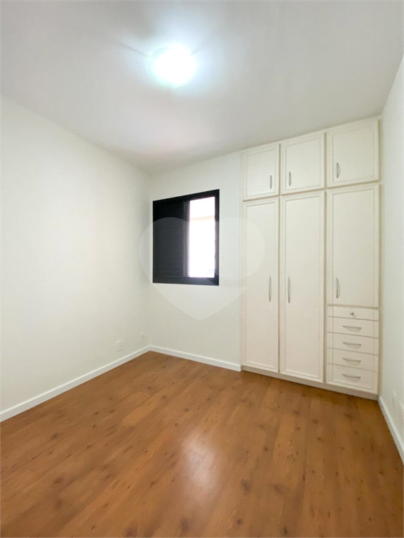 APARTAMENTO em SANTANA