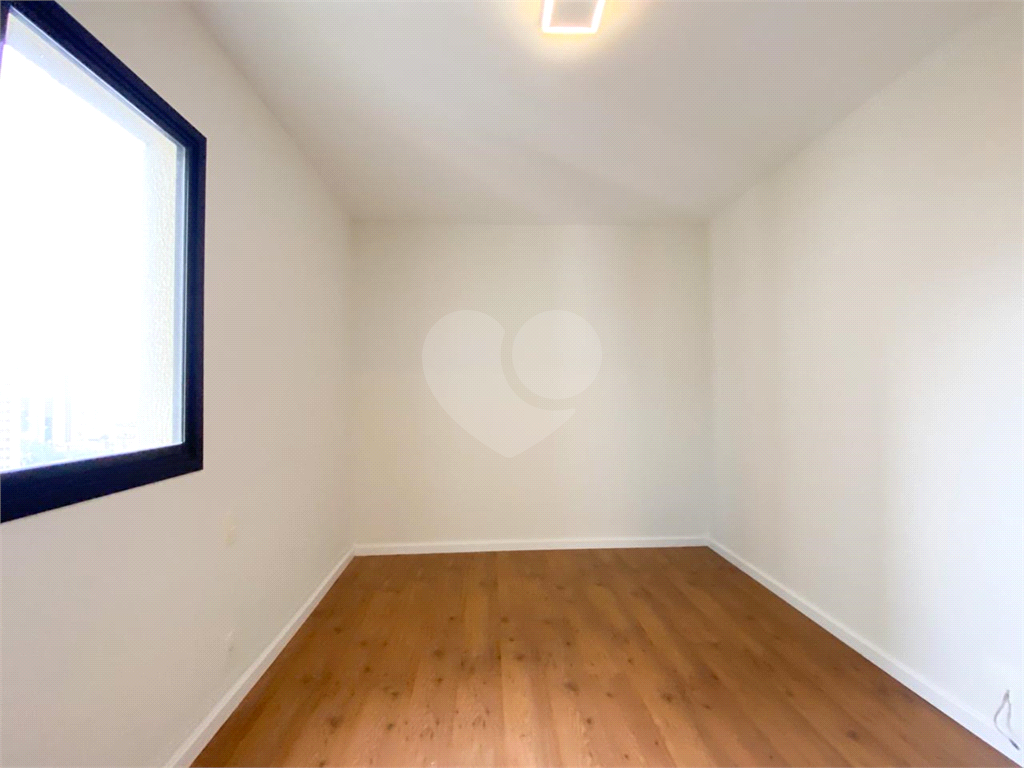 APARTAMENTO em SANTANA