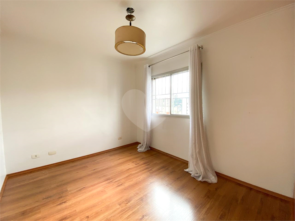 APARTAMENTO em SANTANA
