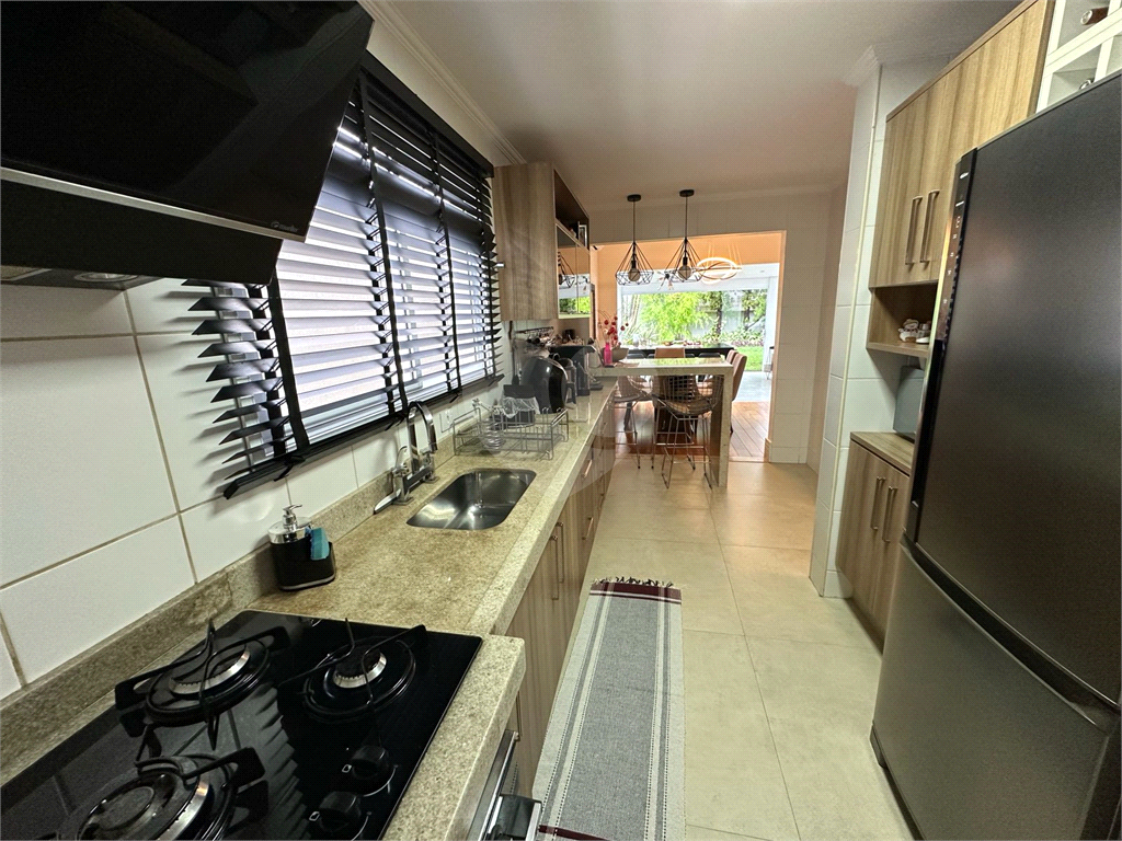 Casa à venda com 3 quartos, 173m² - Foto 5