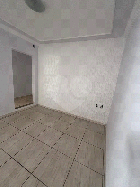 Casa à venda com 3 quartos, 250m² - Foto 12