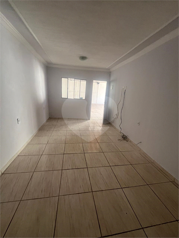 Casa à venda com 3 quartos, 250m² - Foto 6