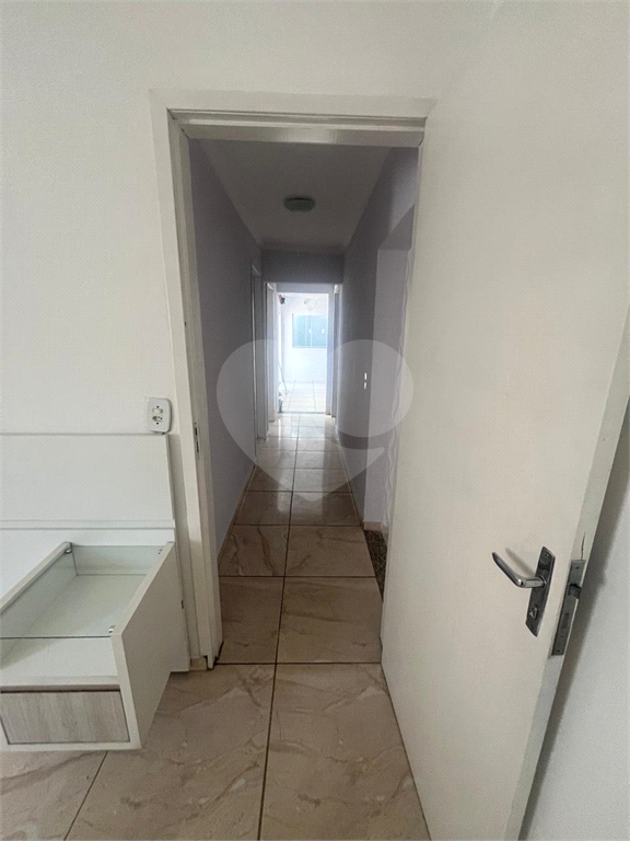 Casa à venda com 3 quartos, 250m² - Foto 14