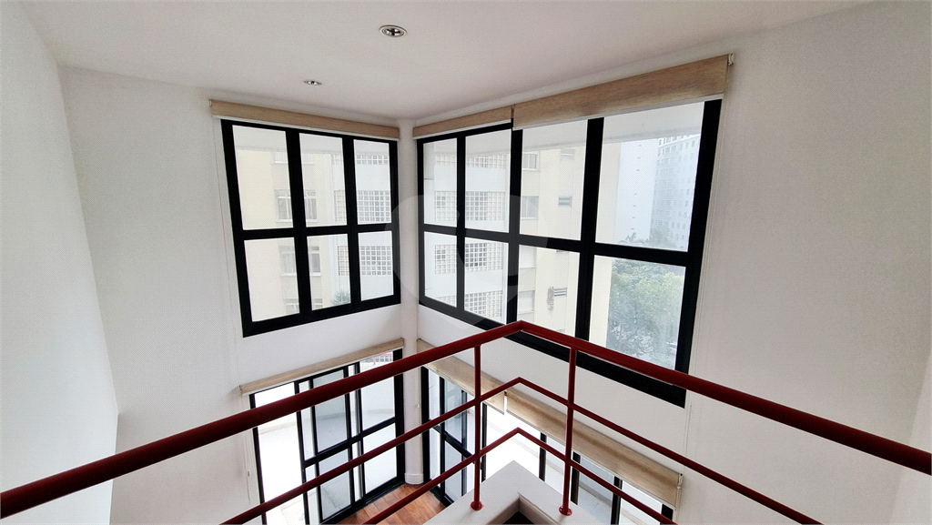 Apartamento Duplex à Venda no Itaim Bibi – 173m², 4 Suítes, 3 Vagas, Varanda e Sala com Pé-Direito Duplo