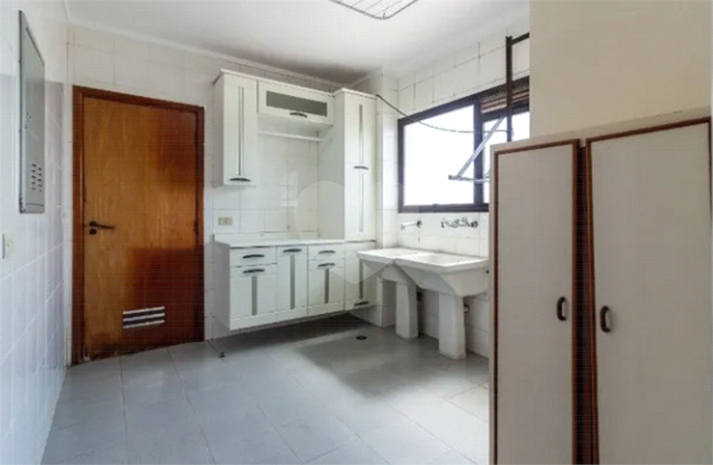 APARTAMENTO em SANTANA