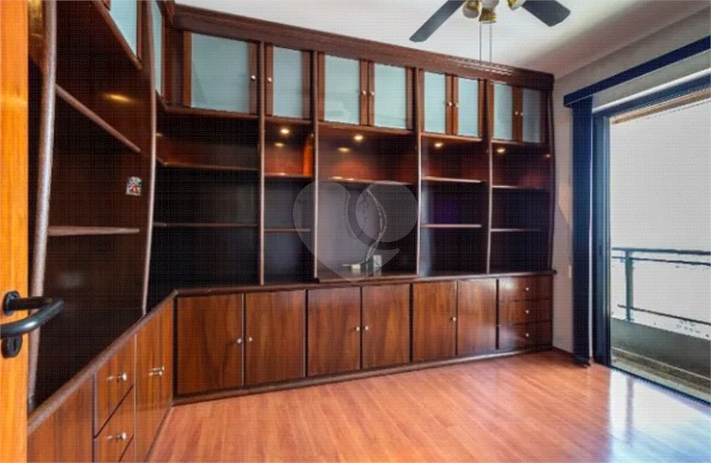 APARTAMENTO em SANTANA