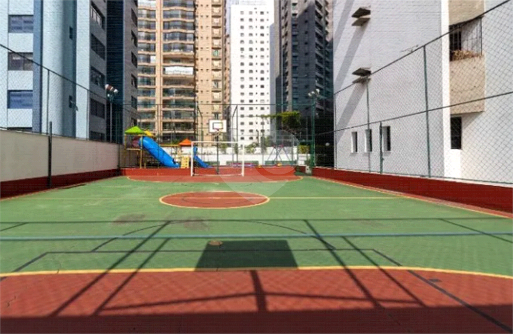 APARTAMENTO em SANTANA