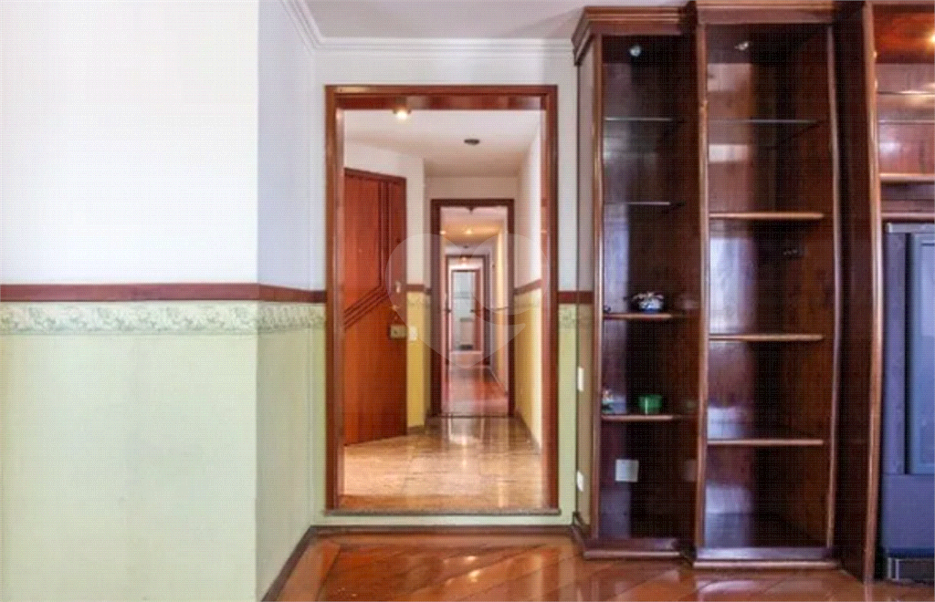 APARTAMENTO em SANTANA
