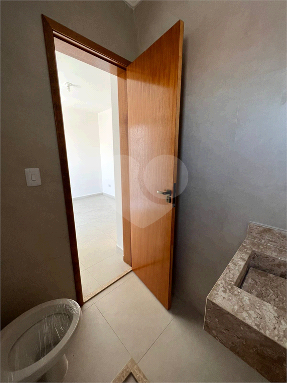 SOBRADO 2 QUARTOS NO TUCURUVI SENDO 1 SUITE 