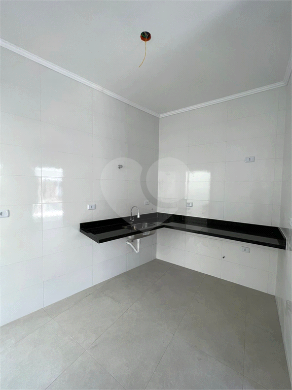SOBRADO 2 QUARTOS NO TUCURUVI SENDO 1 SUITE 