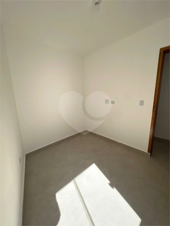 SOBRADO 2 QUARTOS NO TUCURUVI SENDO 1 SUITE 