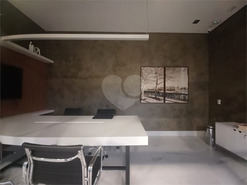 Lindo Apartamento a 200m do Metrô Tucuruvi – Alto Padrão de Acabamento-2 dormitórios, sendo 1 suíte
2 banheiros - 1 vaga 
