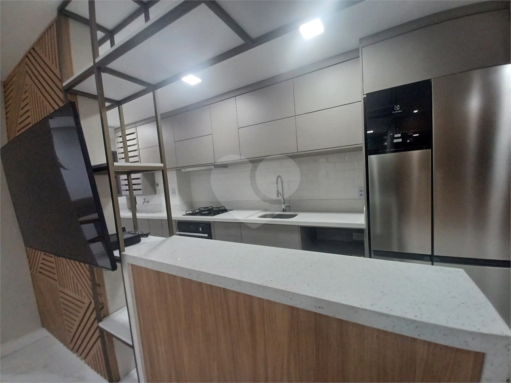 Lindo Apartamento a 200m do Metrô Tucuruvi – Alto Padrão de Acabamento-2 dormitórios, sendo 1 suíte
2 banheiros - 1 vaga 
