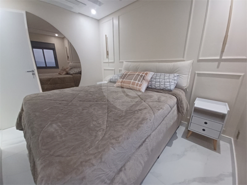 Lindo Apartamento a 200m do Metrô Tucuruvi – Alto Padrão de Acabamento-2 dormitórios, sendo 1 suíte
2 banheiros - 1 vaga 
