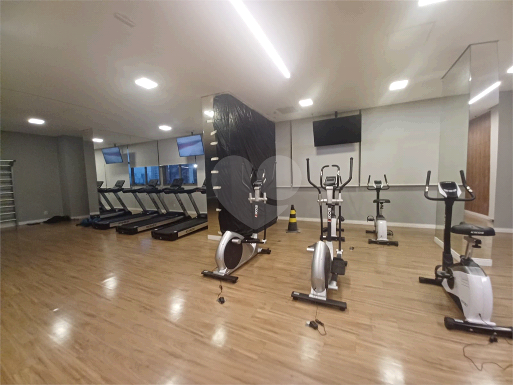 Lindo Apartamento a 200m do Metrô Tucuruvi – Alto Padrão de Acabamento-2 dormitórios, sendo 1 suíte
2 banheiros - 1 vaga 
