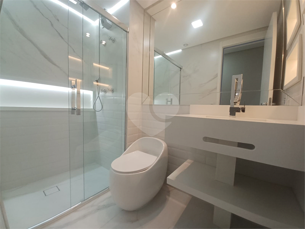 Lindo Apartamento a 200m do Metrô Tucuruvi – Alto Padrão de Acabamento-2 dormitórios, sendo 1 suíte
2 banheiros - 1 vaga 
