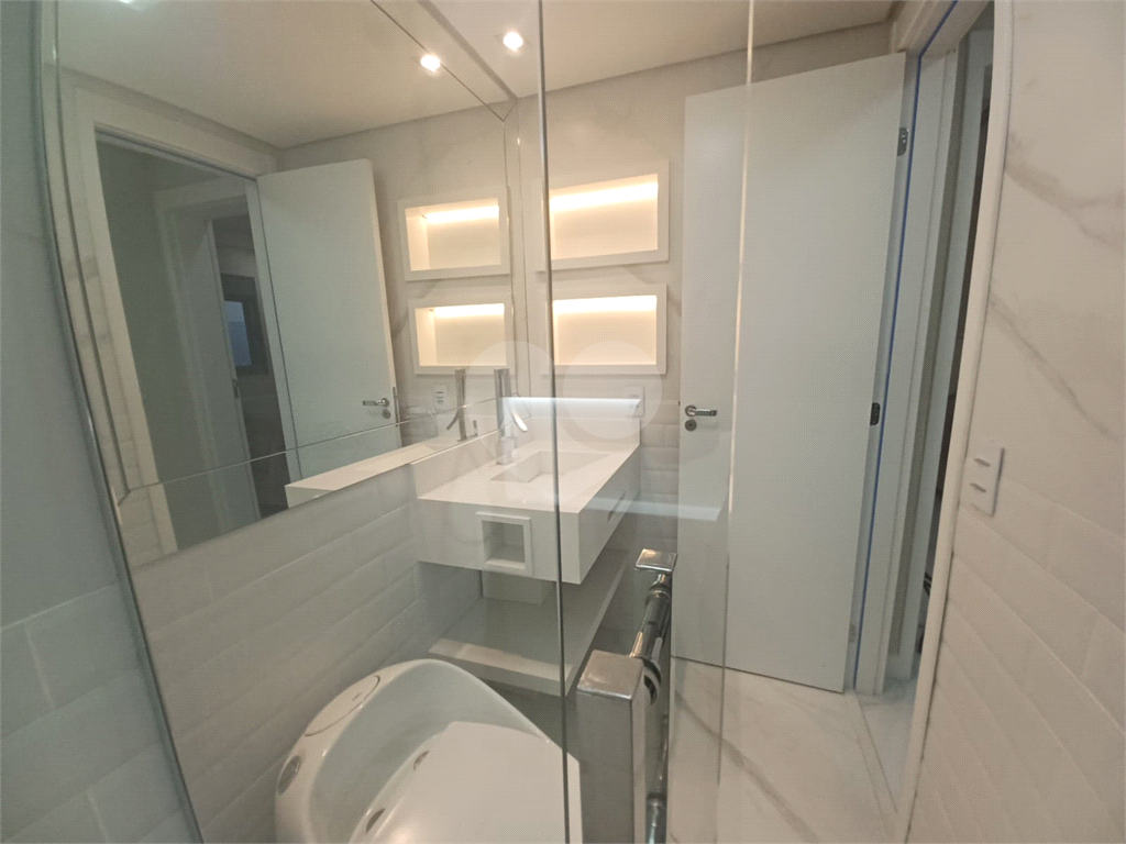 Lindo Apartamento a 200m do Metrô Tucuruvi – Alto Padrão de Acabamento-2 dormitórios, sendo 1 suíte
2 banheiros - 1 vaga 
