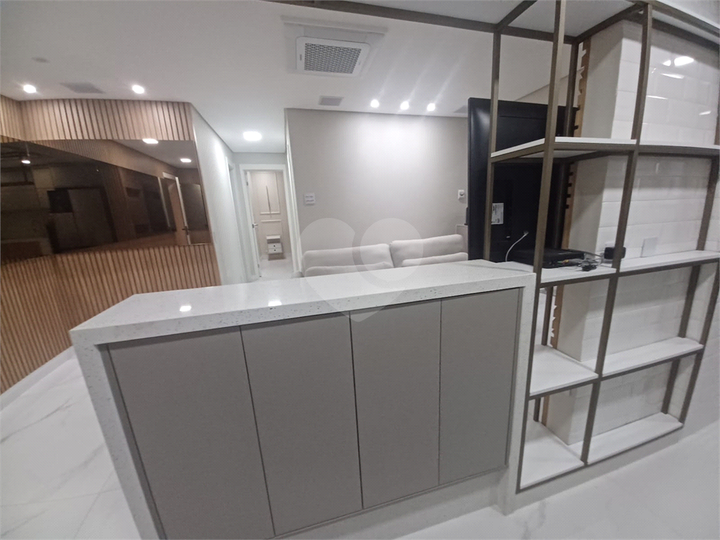 Lindo Apartamento a 200m do Metrô Tucuruvi – Alto Padrão de Acabamento-2 dormitórios, sendo 1 suíte
2 banheiros - 1 vaga 

