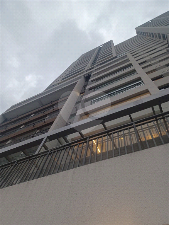 Lindo Apartamento a 200m do Metrô Tucuruvi – Alto Padrão de Acabamento-2 dormitórios, sendo 1 suíte
2 banheiros - 1 vaga 
