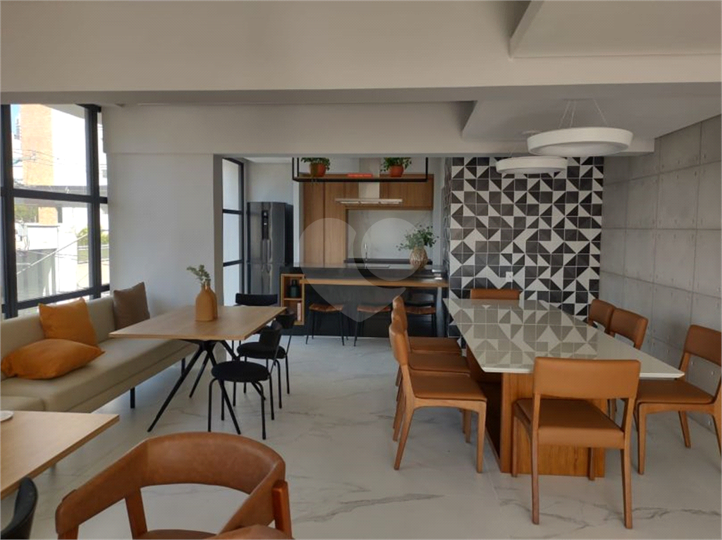 APARTAMENTO em PERDIZES