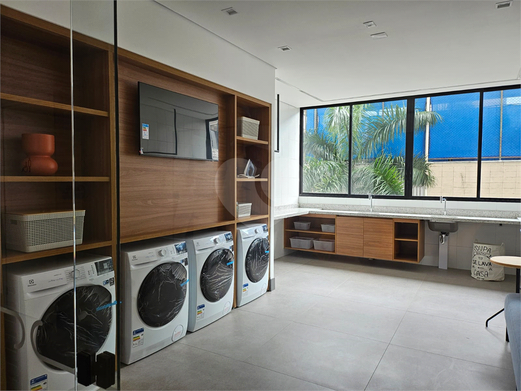 APARTAMENTO em PERDIZES