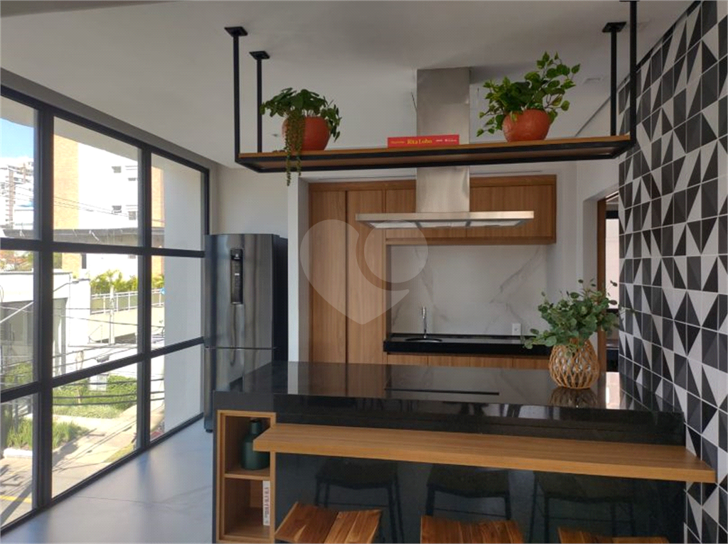 APARTAMENTO em PERDIZES