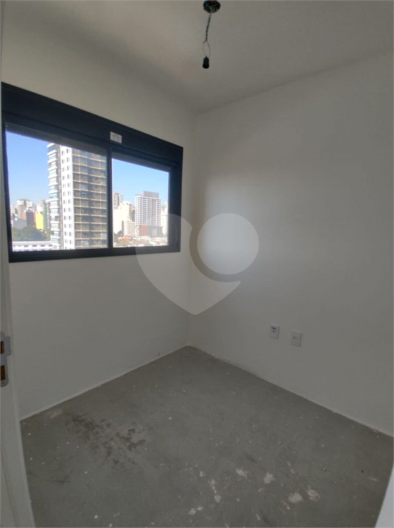 APARTAMENTO em PERDIZES