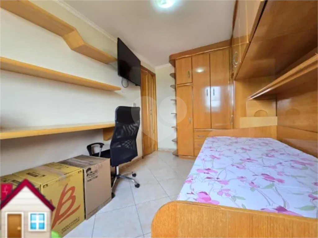 Apartamento Mobiliado à Venda | 2 Dormitórios | 50m² | R$ 320.000
Pronto para Morar | Condomínio Parque Residencial Vitória Régia II
