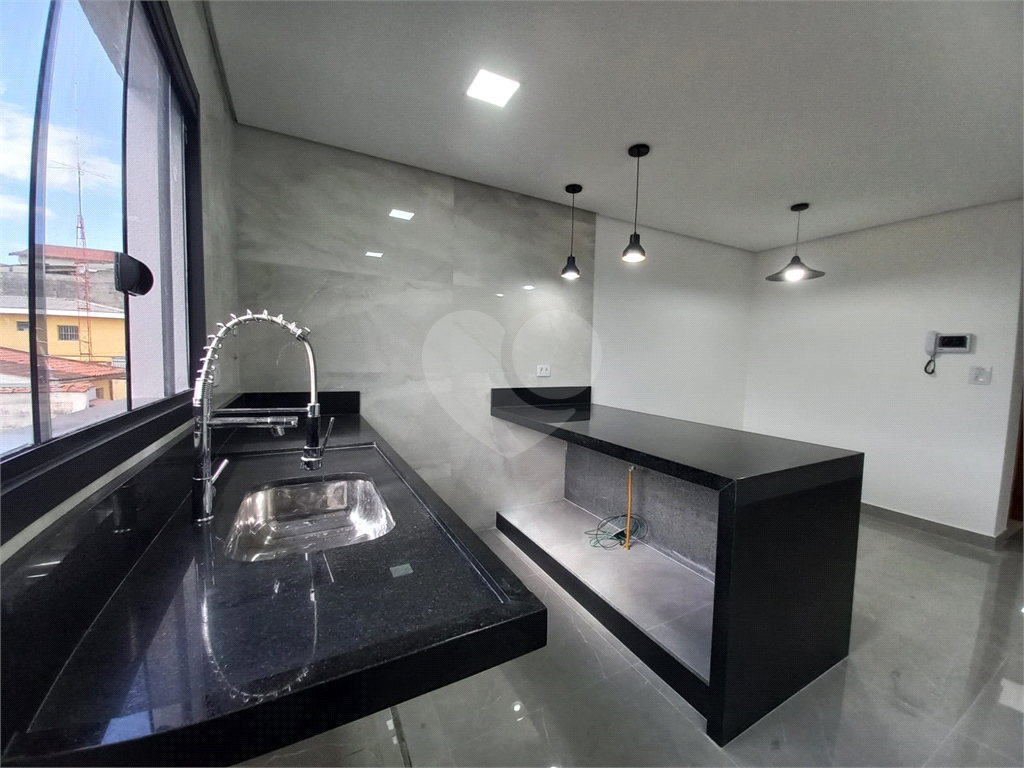 Venda de Casa em São Paulo – 3 Suítes, 175m², Acabamento Completo, Próxima ao Shopping Santana Parque