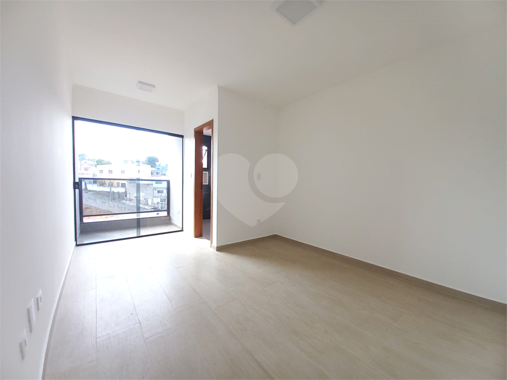 Venda de Casa em São Paulo – 3 Suítes, 175m², Acabamento Completo, Próxima ao Shopping Santana Parque