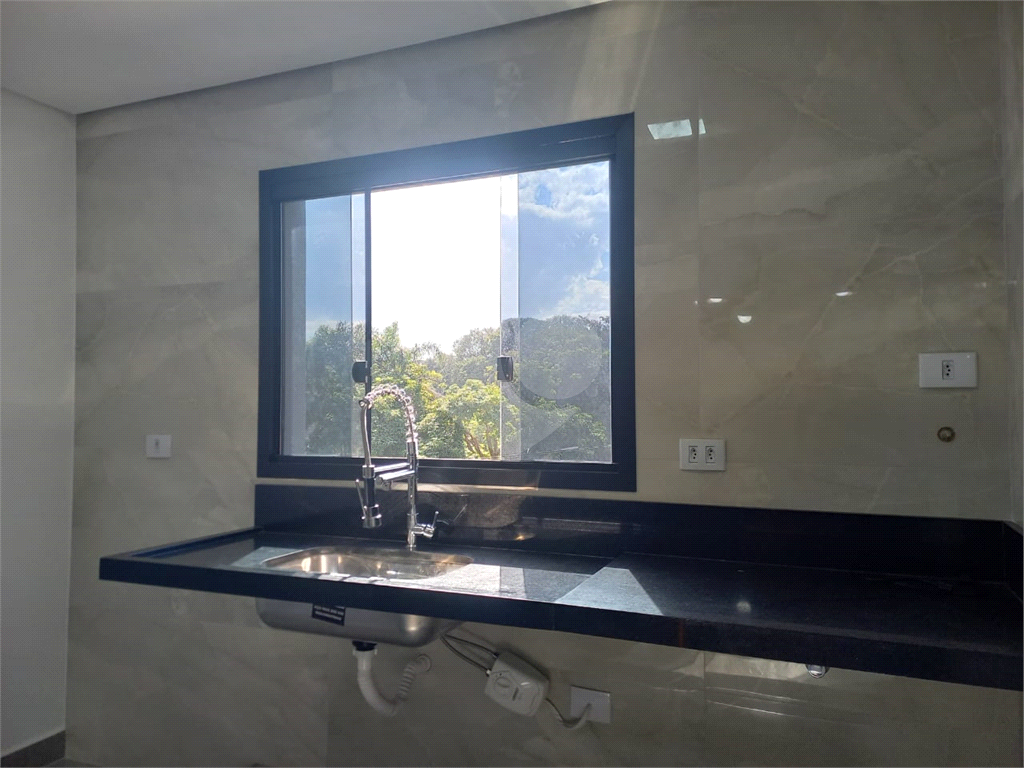 Casa à venda em Vila Roque 3 suítes, 175m², pronta para morar, próxima ao Shopping Santana Parque