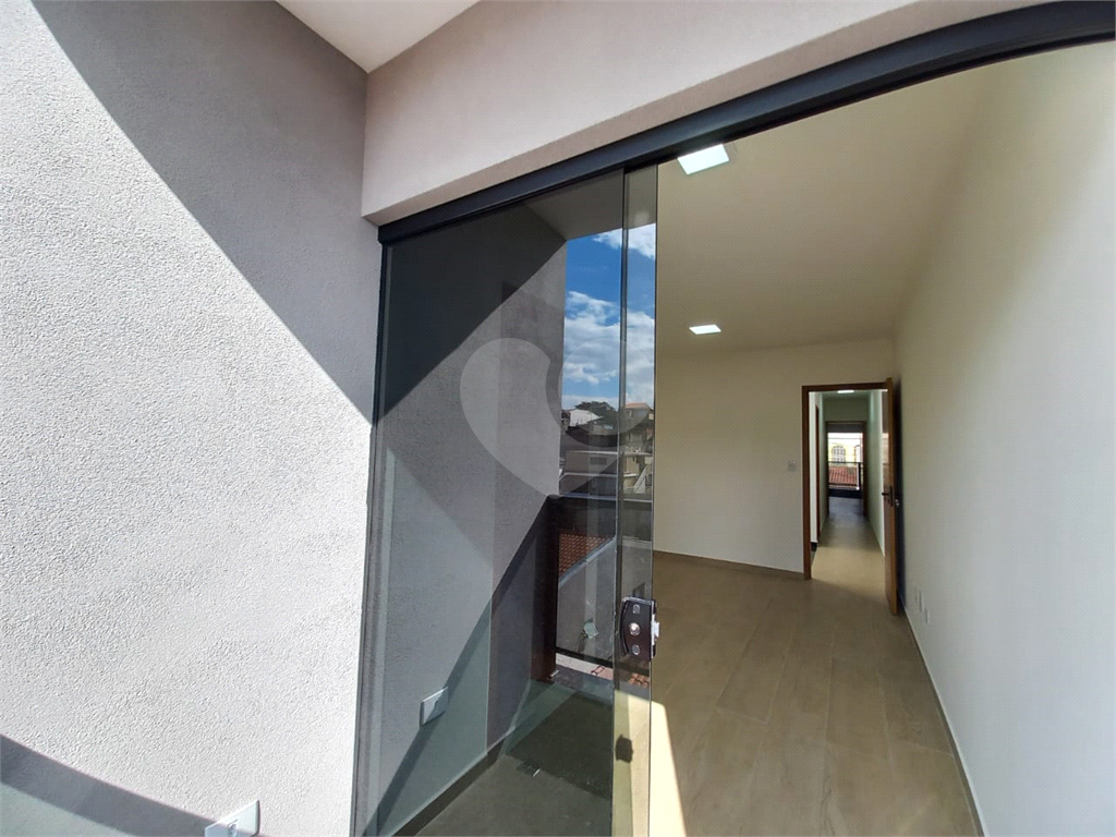 Casa à venda em Vila Roque 3 suítes, 175m², pronta para morar, próxima ao Shopping Santana Parque