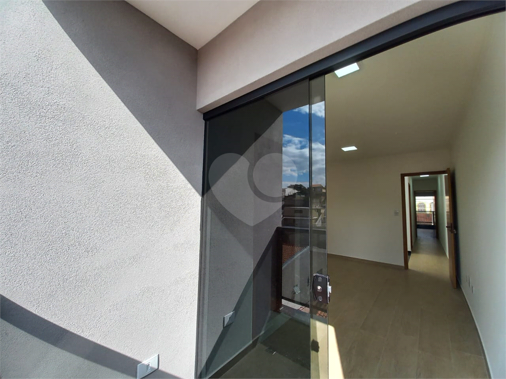 Casa à venda em Vila Roque 3 suítes, 175m², pronta para morar, próxima ao Shopping Santana Parque