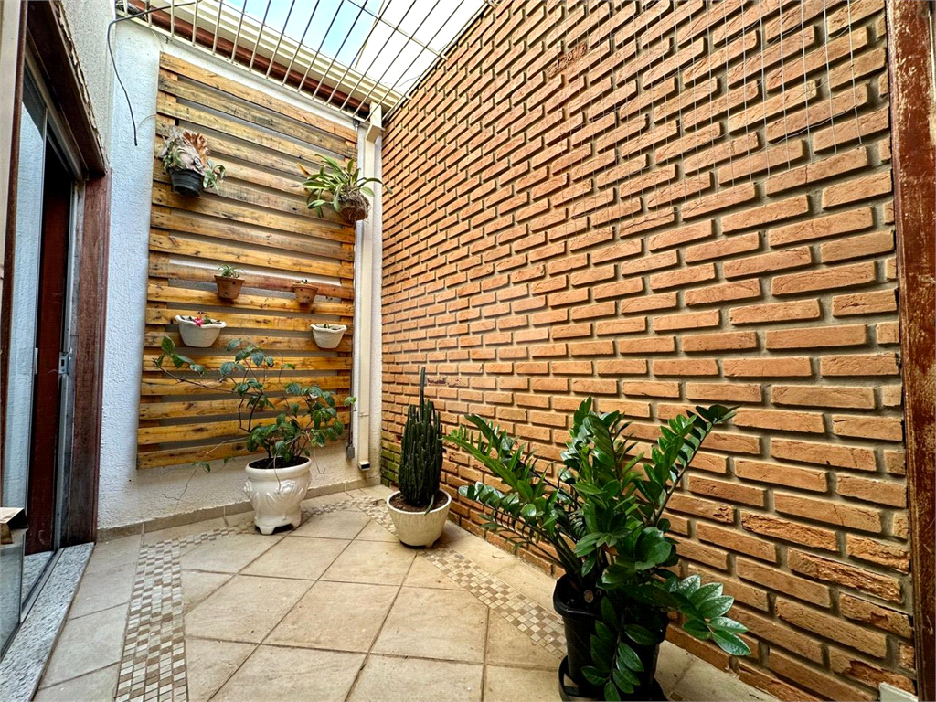 SOBRADO em JARDIM NOSSA SENHORA DE FÁTIMA