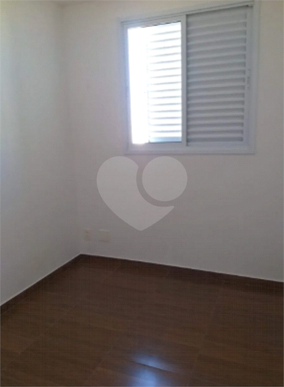 APARTAMENTO em TUCURUVI