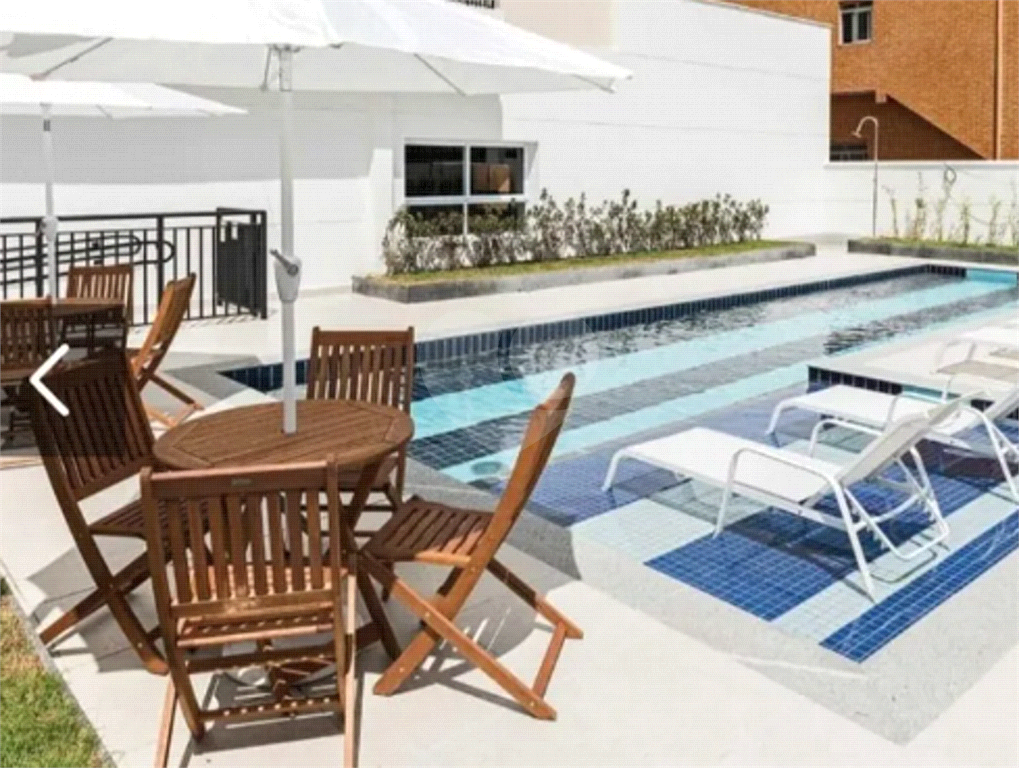 APARTAMENTO em TUCURUVI