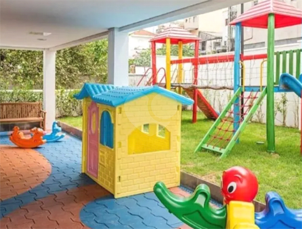 APARTAMENTO em TUCURUVI