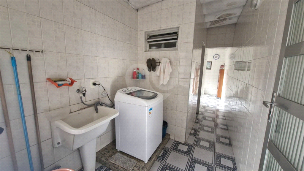 Casa a Venda | 2 dormitórios | 2 vagas no Jd São Paulo