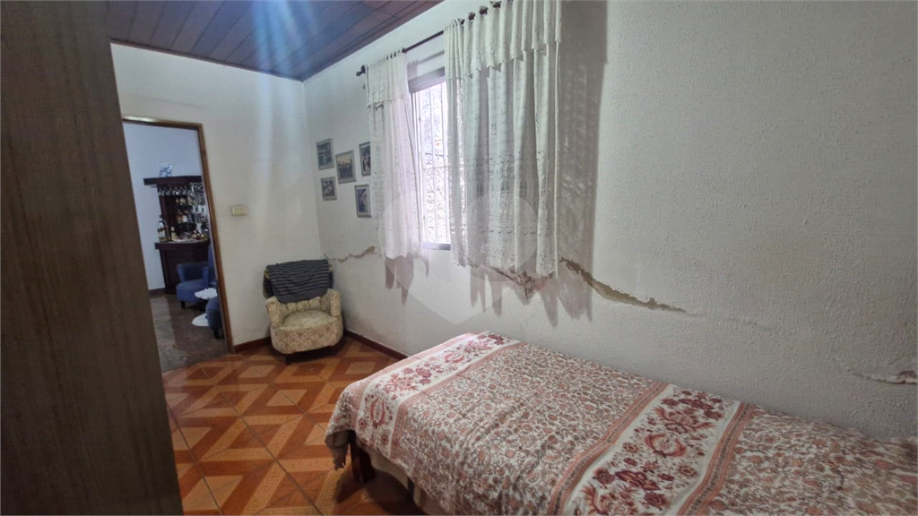 Casa a Venda | 2 dormitórios | 2 vagas no Jd São Paulo