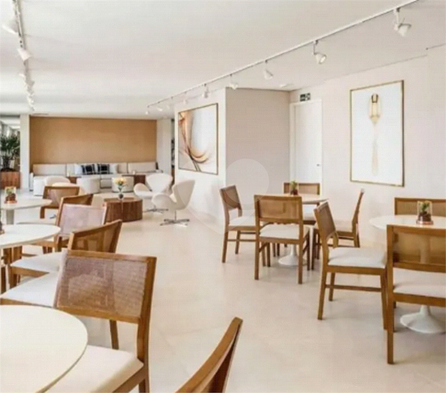 APARTAMENTO em TUCURUVI