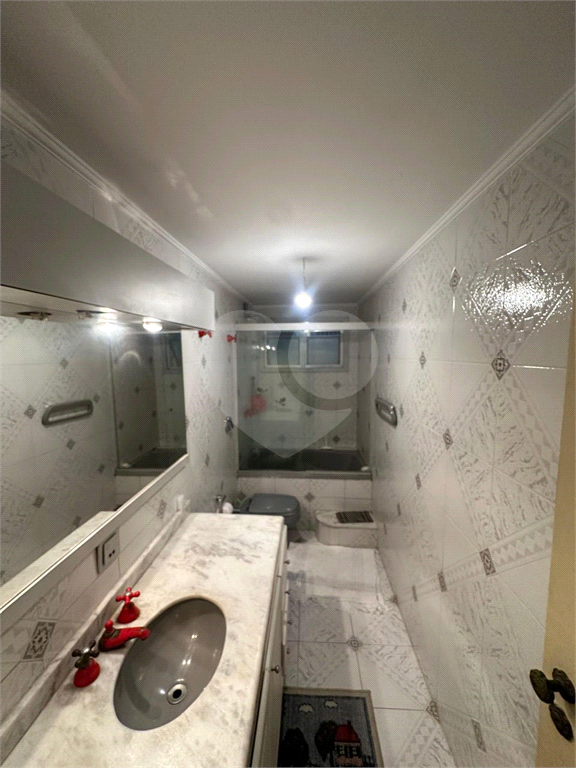APARTAMENTO EM PINHEIROS